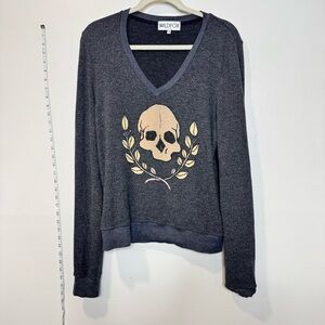 EUC wildfox skull v neck sweater size small - navy blue color